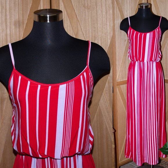 Dresses & Skirts - Striped Maxi Dress